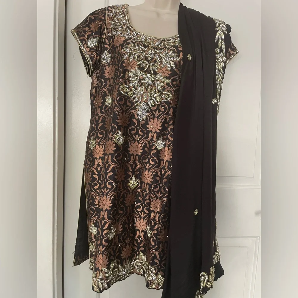 Copper and black Indian suit salwar kameez brocade suit Punjabi Pakistan - Picture 5 of 11